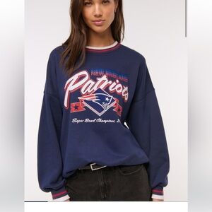 New England Patriots Sunday crewneck